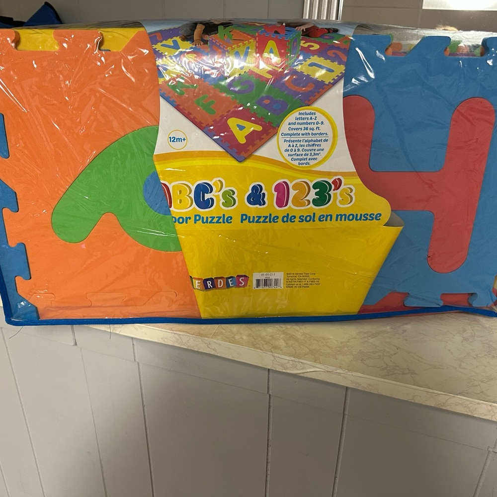 ABC's & 123's Foam Puzzle Mat - Multicolor